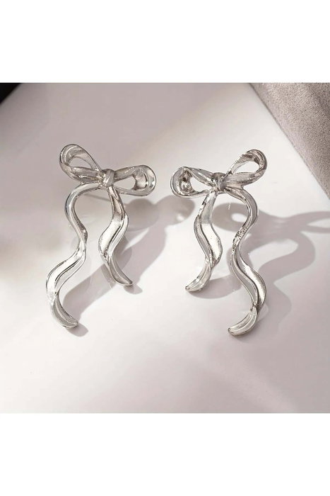 Heliophilia Silver Pendientes de Latón con Piedra de Circonio Plateados Heliophilia Silver Pendientes de Latón con Piedra de Circonio Plateados